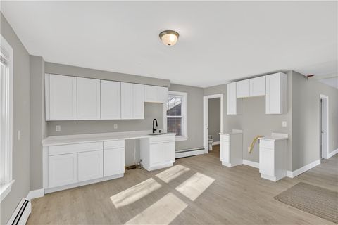 5 Valley Street Lincoln RI 02838