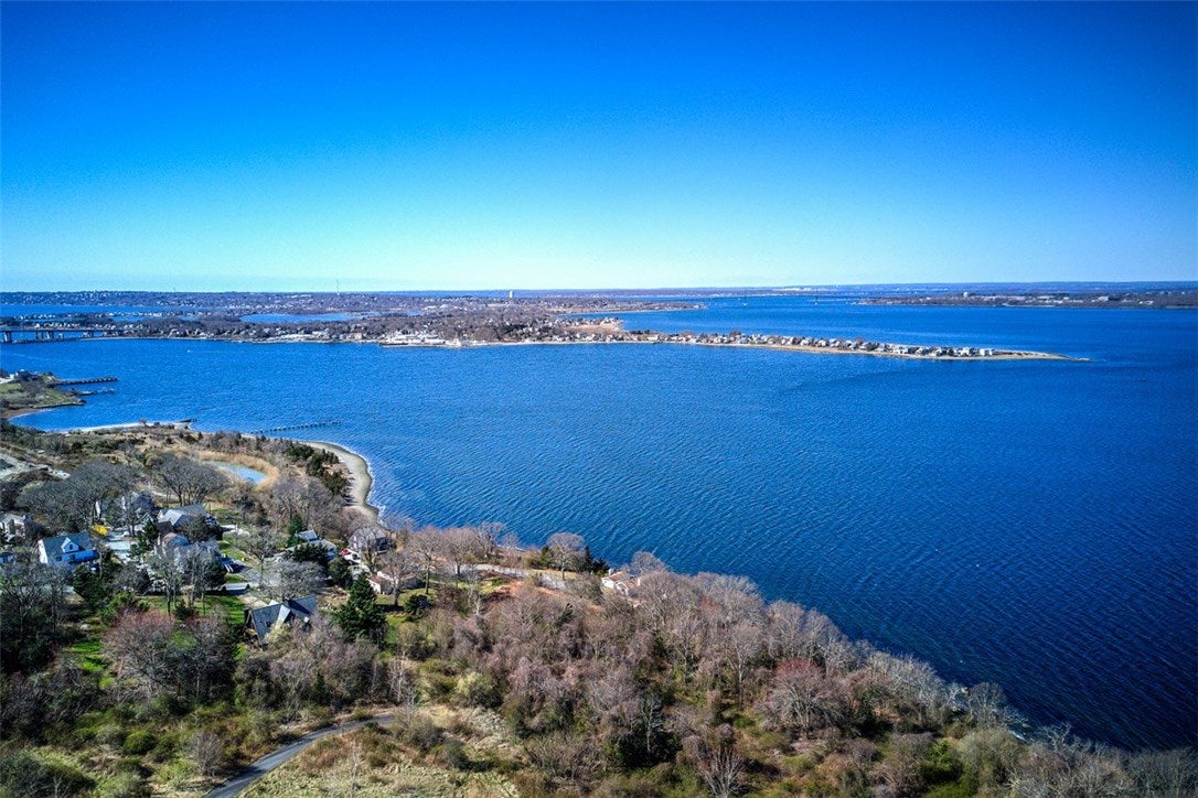 3 Ocean View Avenue