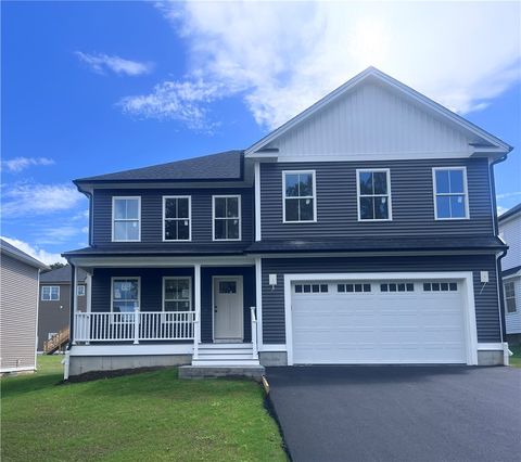 212 St Louis Avenue Woonsocket RI 02895