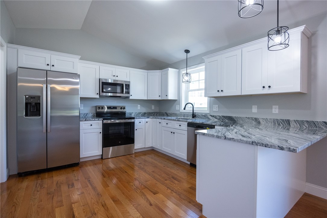 22 Pine Way Boulevard