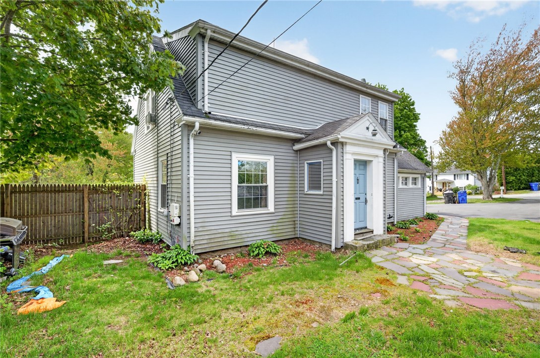 177 cowesett Avenue