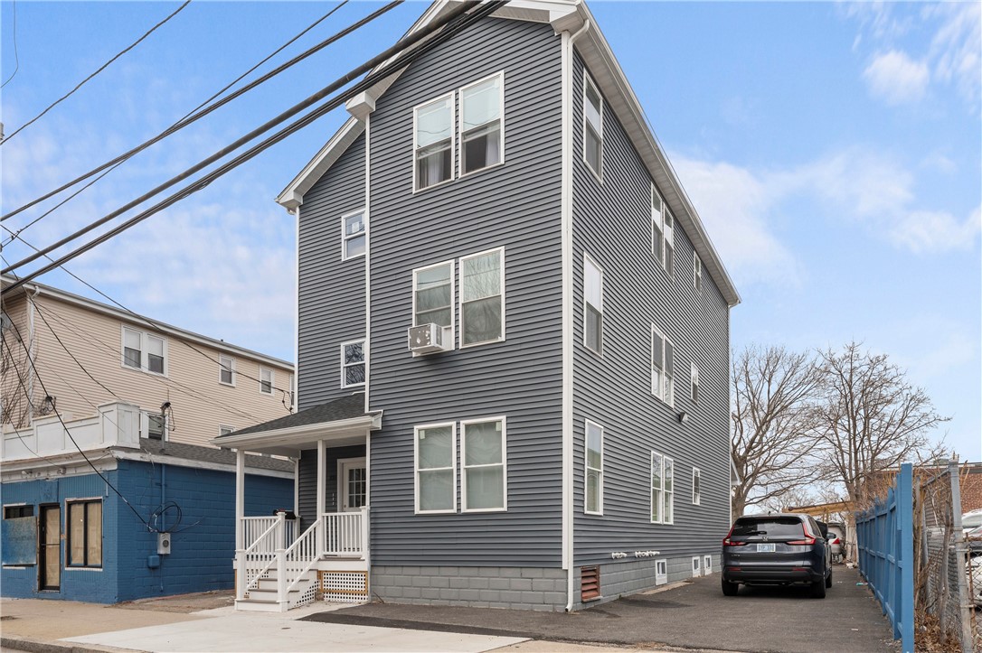 331 Douglas Avenue