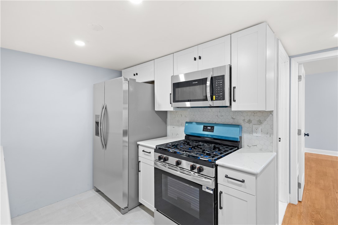 1143 Hartford Avenue 4C