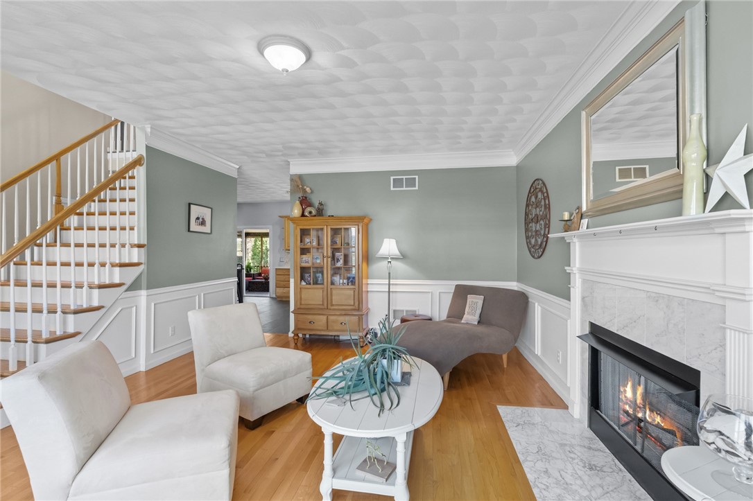 25 Red Hawk Drive