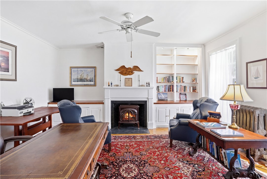 Bristol, Rhode Island, 02809, United States, 3 Bedrooms Bedrooms, ,4 BathroomsBathrooms,Residential,Pending,2045535