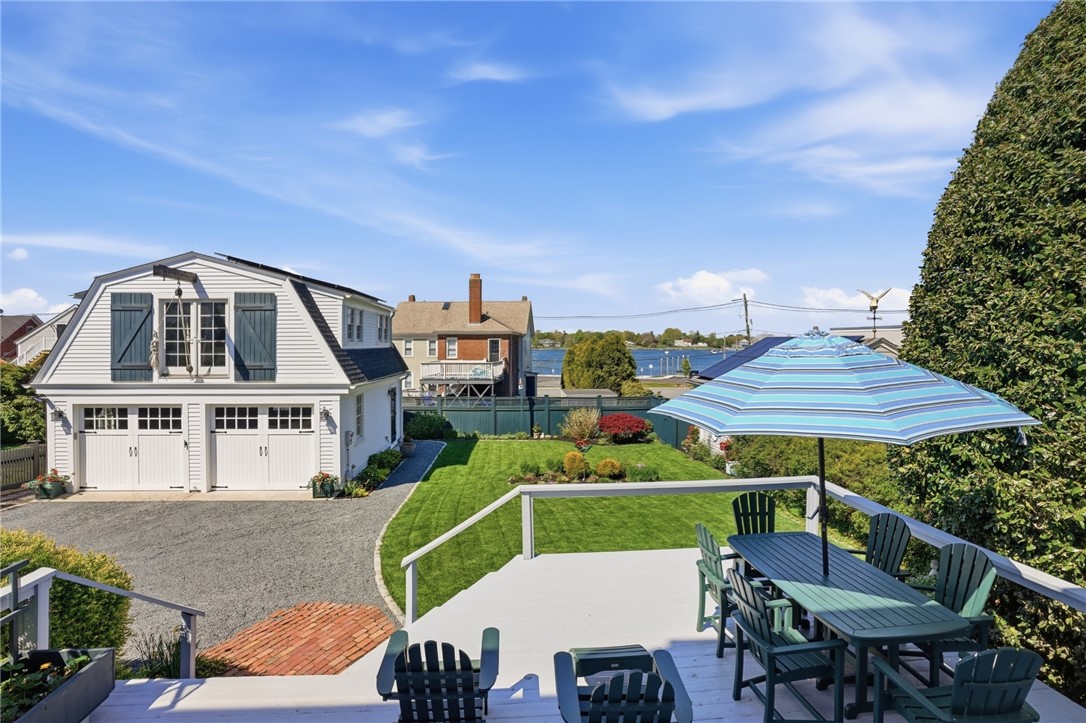 Bristol, Rhode Island, 02809, United States, 3 Bedrooms Bedrooms, ,4 BathroomsBathrooms,Residential,Pending,2045535