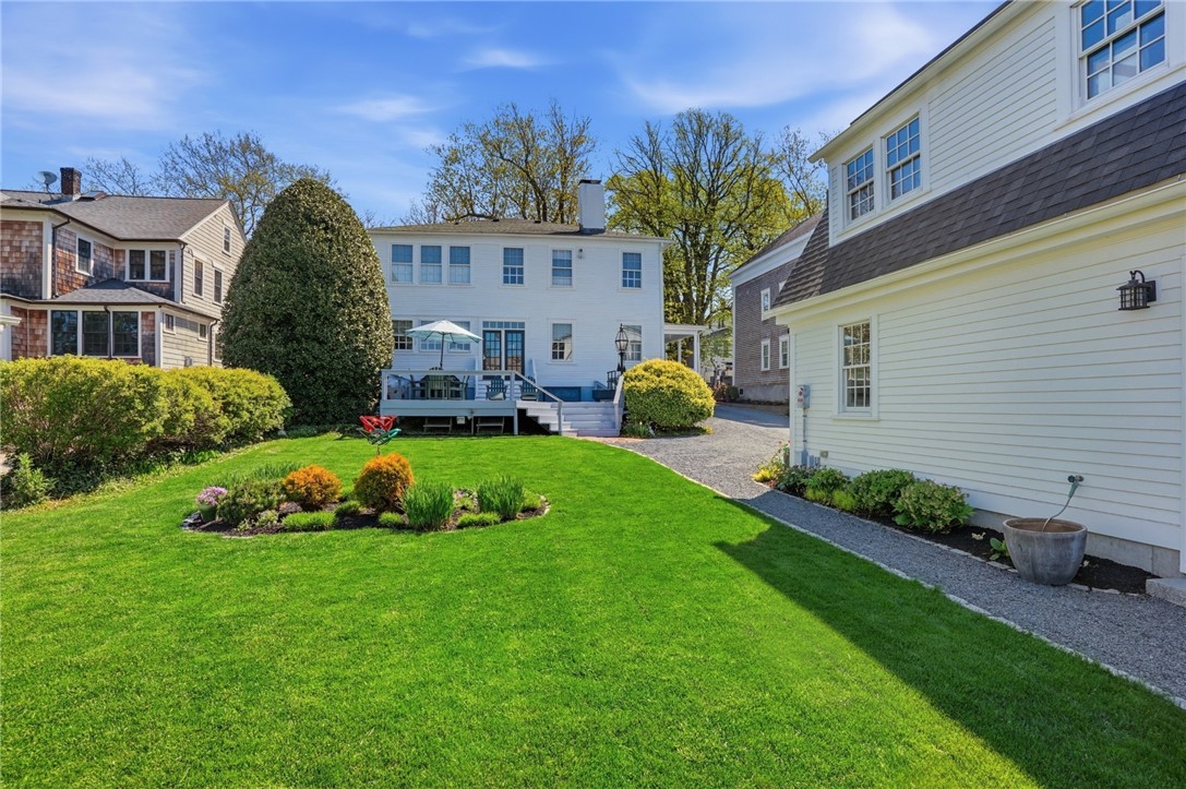 Bristol, Rhode Island, 02809, United States, 3 Bedrooms Bedrooms, ,4 BathroomsBathrooms,Residential,Pending,2045535
