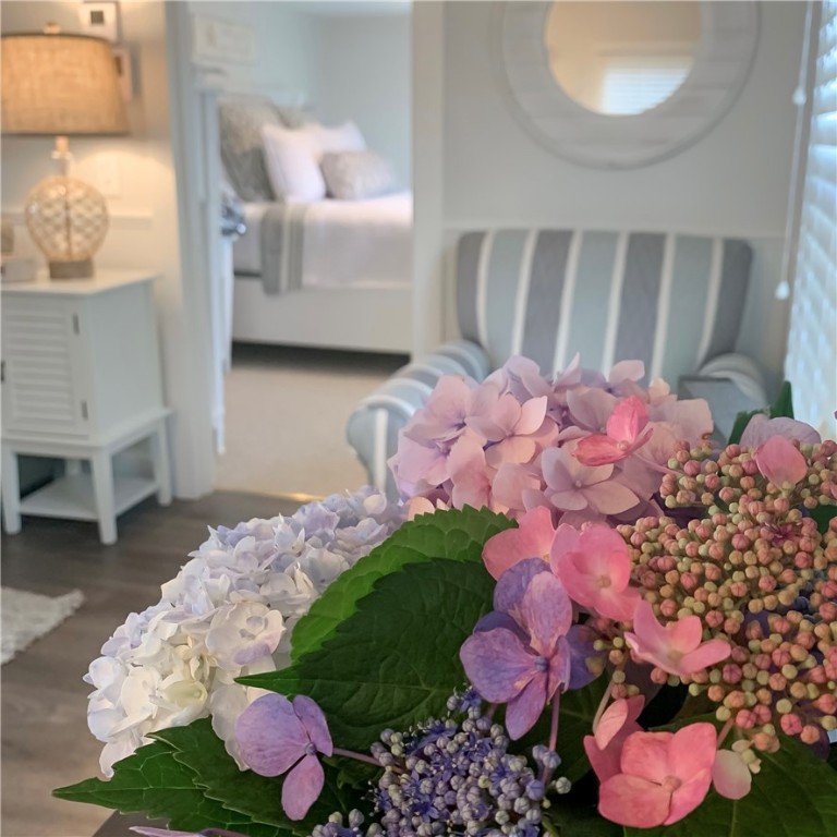 Narragansett, Rhode Island 02882, United States, 4 Bedrooms Bedrooms, ,2 BathroomsBathrooms,Residential,Active,89123