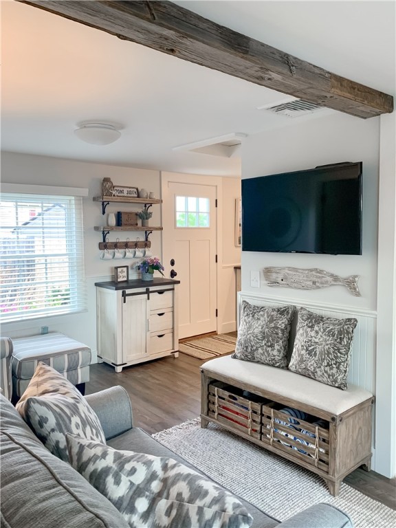 Narragansett, Rhode Island 02882, United States, 4 Bedrooms Bedrooms, ,2 BathroomsBathrooms,Residential,Active,89123