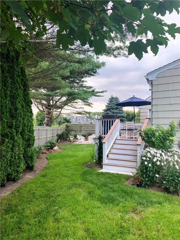 Narragansett, Rhode Island 02882, United States, 4 Bedrooms Bedrooms, ,2 BathroomsBathrooms,Residential,Active,89123