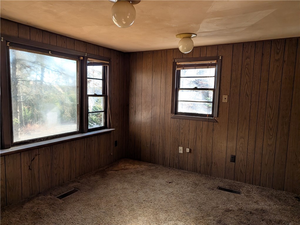 109 Saunders Brook Road