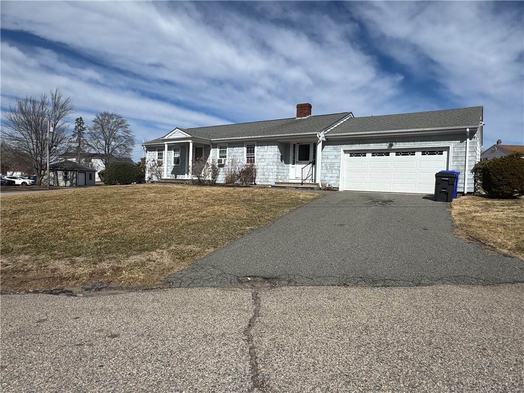 32 Maxfield Avenue