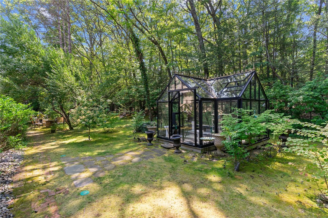 310 Twin River Road