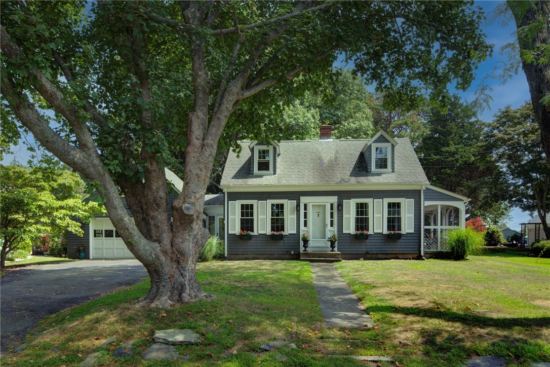 19 Harborview Avenue