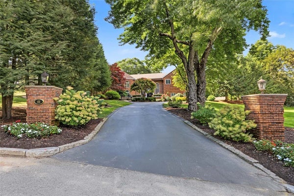 65 VIVA WAY, WOONSOCKET, RI 02895 - Image f0bb4d8448b3f540fda2e9456e7982bf/2285563369