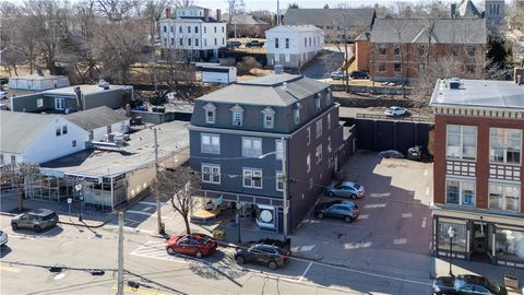 187 Main Street East Greenwich RI 02818