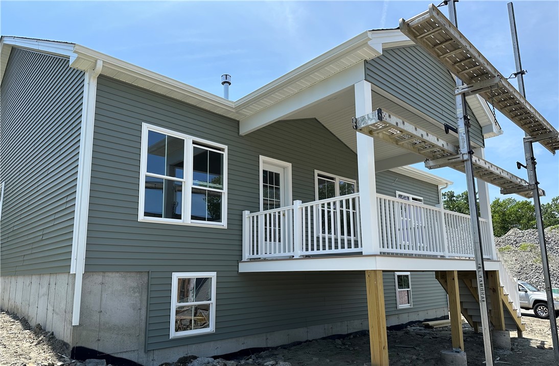 279 Seawynds Drive