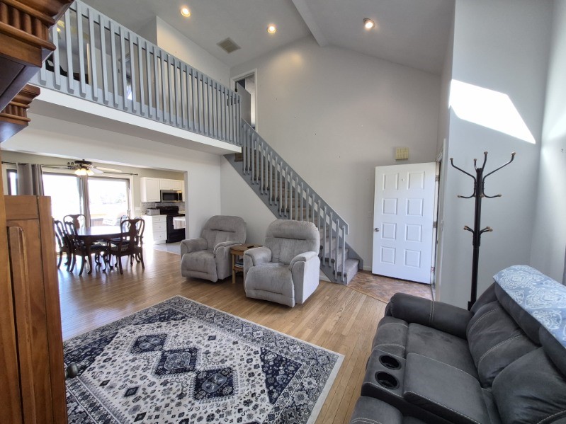 2484 Hartford Avenue