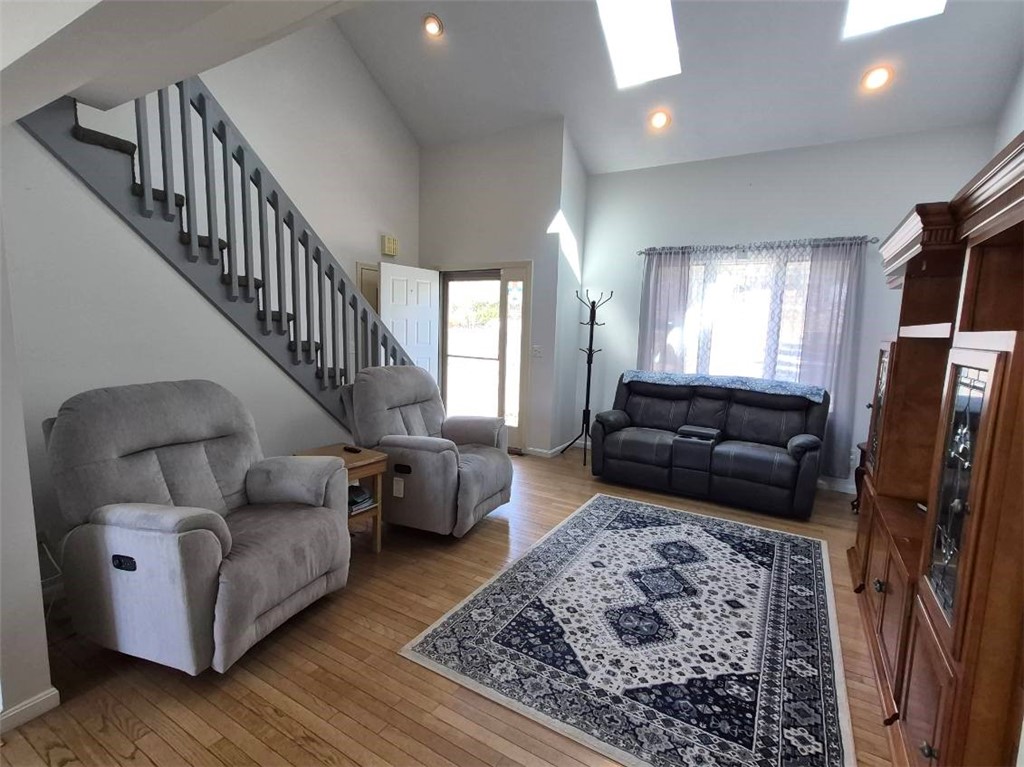 2484 Hartford Avenue