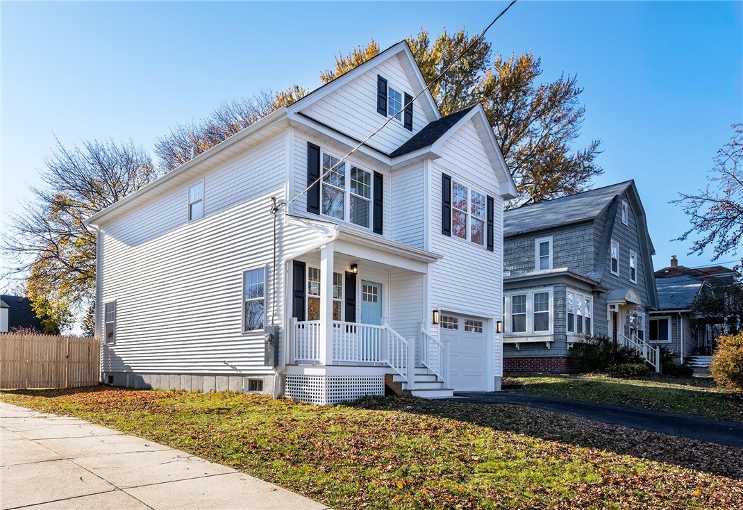 14 Ravenswood Avenue