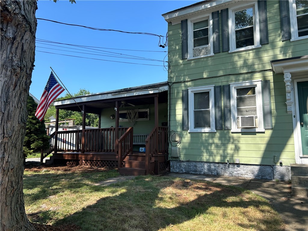 87 Old Main Street
