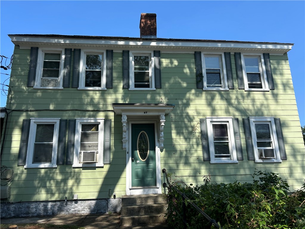 87 Old Main Street