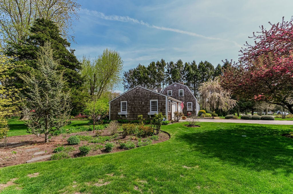 26 King Tom Drive