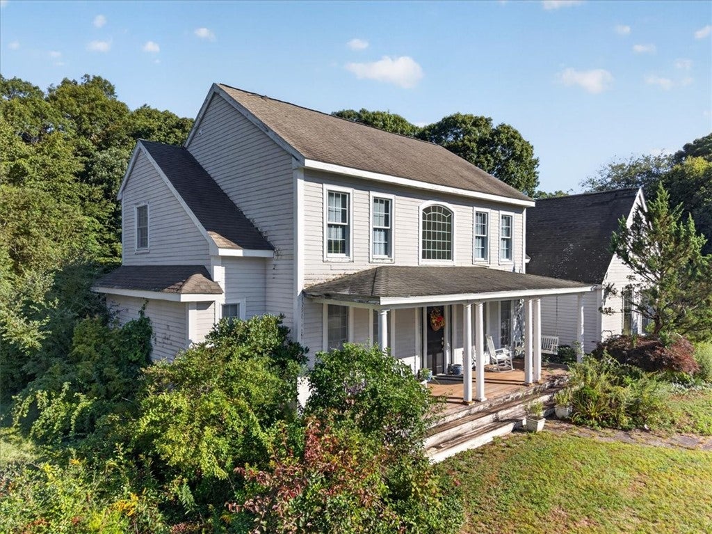 11 Seabury Drive