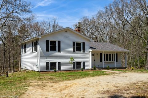 22 T Parker Road Foster RI 02825