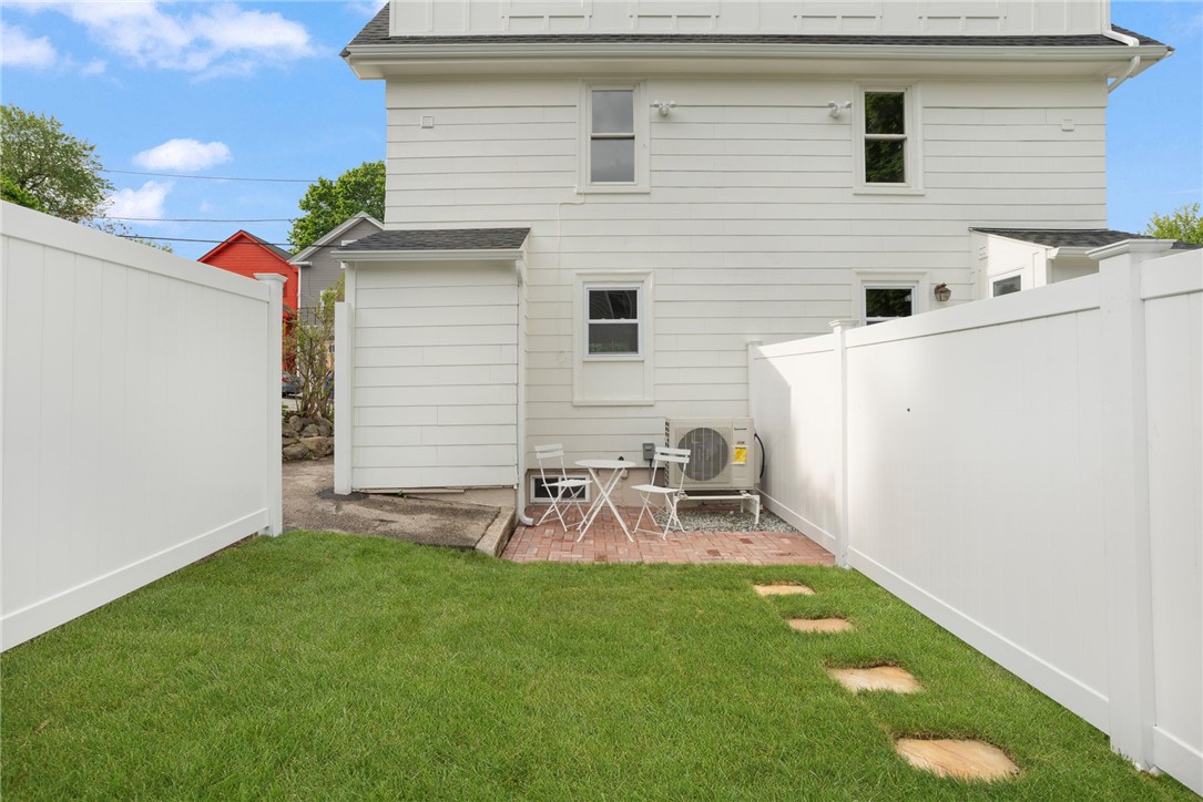 54 Grand View Street 56