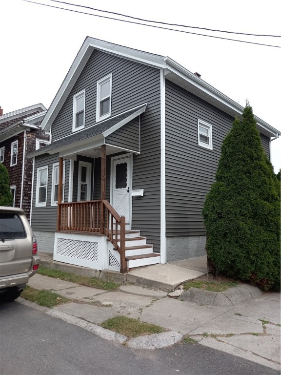 6 Short Street