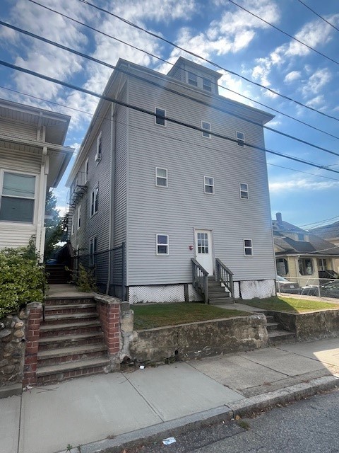 75 Winthrop Street