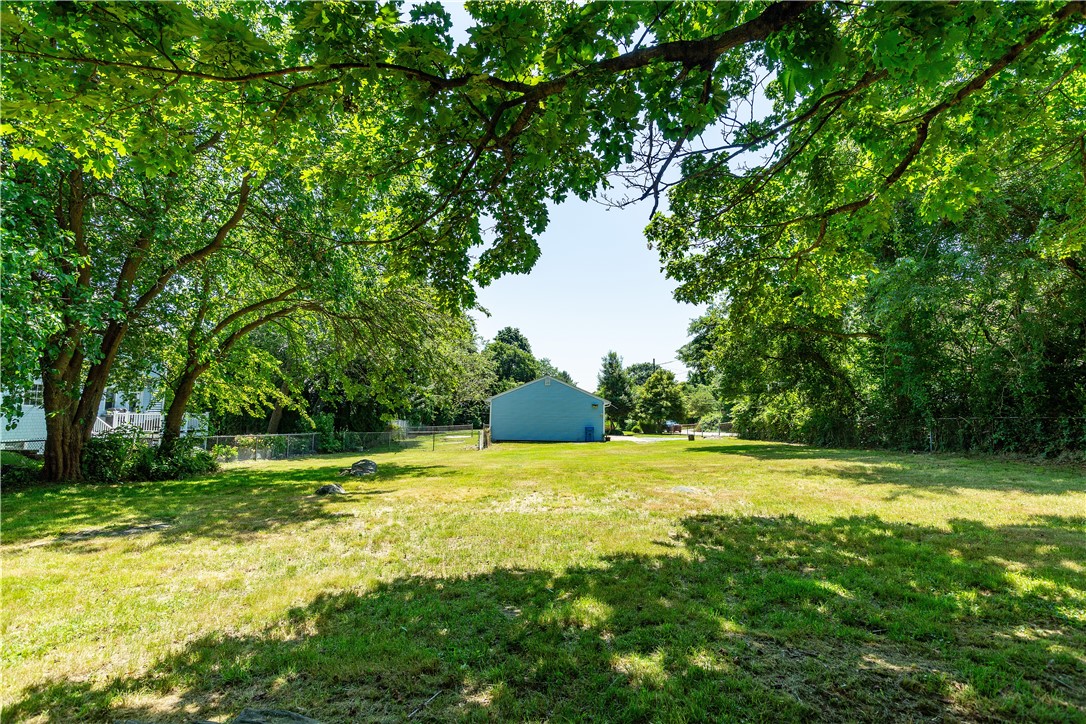 16 Pennsylvania Avenue