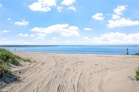 1 Offshore Road Narragansett RI 02882