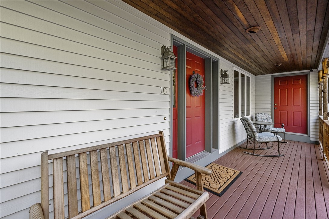 10 Oak Hill Road