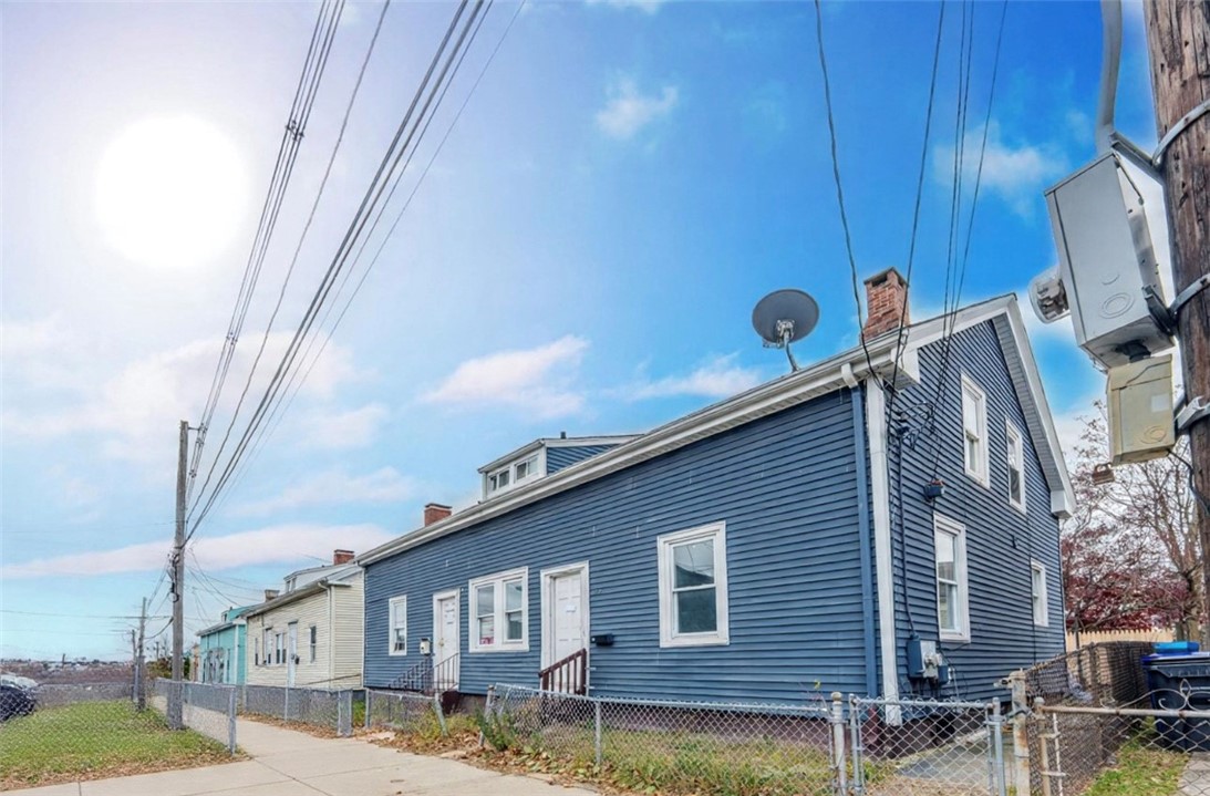 190 Manton Avenue 192