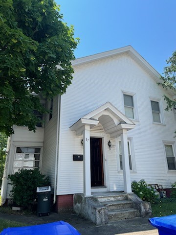 Pawtucket, Rhode Island 02861, United States, 4 Bedrooms Bedrooms, ,2 BathroomsBathrooms,Residential,Active,39452