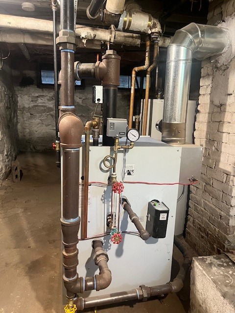 Pawtucket, Rhode Island 02861, United States, 4 Bedrooms Bedrooms, ,2 BathroomsBathrooms,Residential,Active,39452