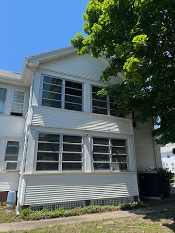 Pawtucket, Rhode Island 02861, United States, 4 Bedrooms Bedrooms, ,2 BathroomsBathrooms,Residential,Active,39452