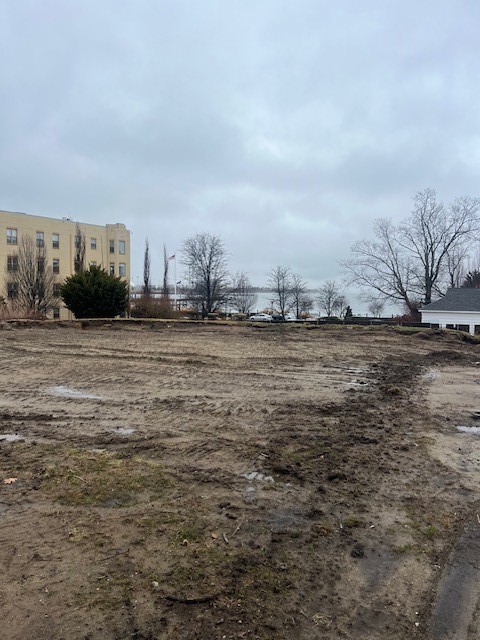 1200 Narragansett Boulevard