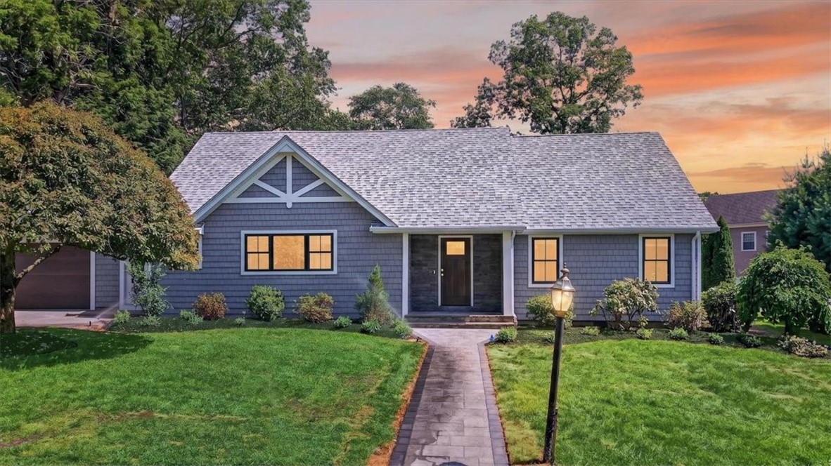 61 Applegate Road