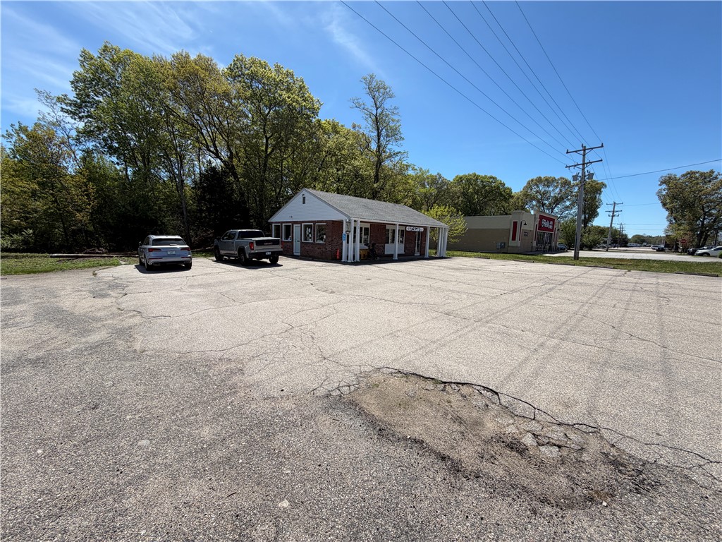 7560 Post Road