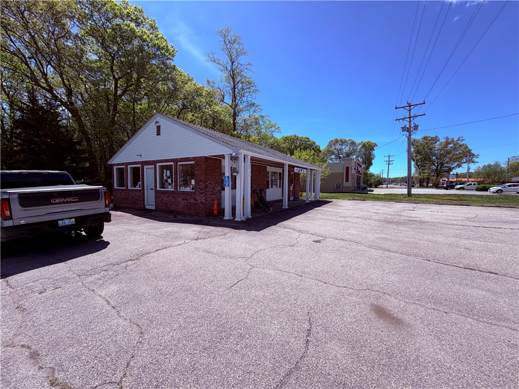 7560 Post Road