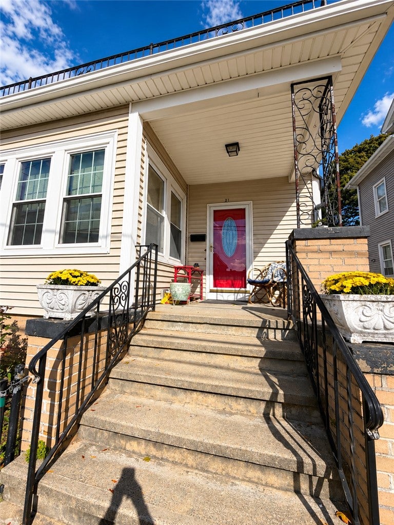 21 Denison Street