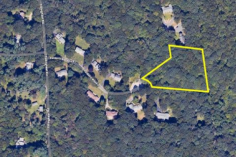 55 Pardons Wood Lane East Greenwich RI 02818