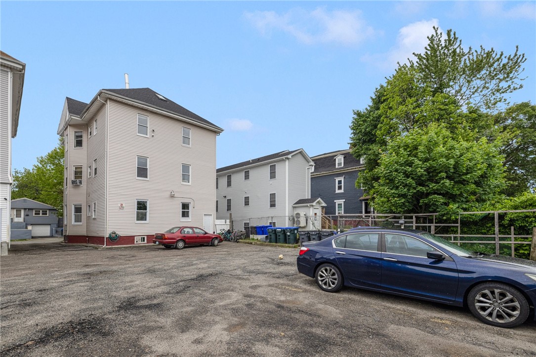 9 Sackett Street