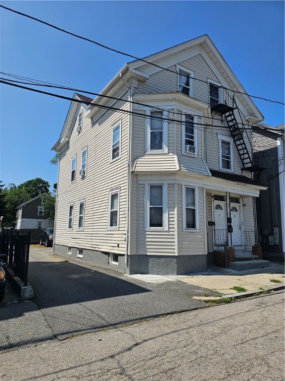 10 Kossuth Street