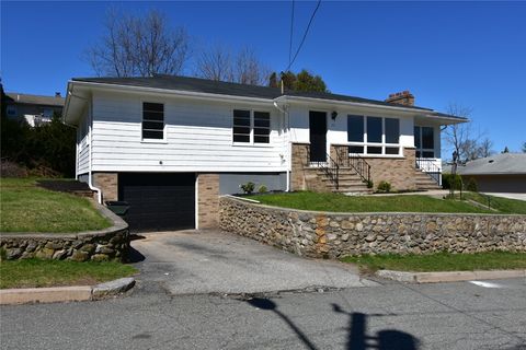 Single Family Residence in Providence RI 33 Legion Memorial Drive.jpg