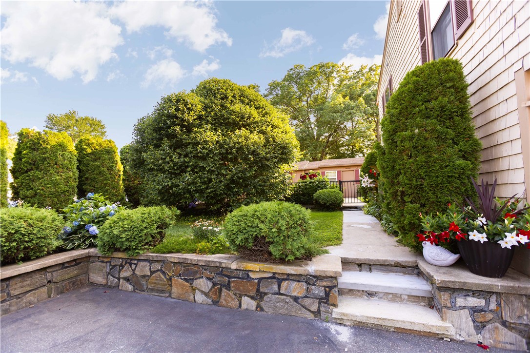 25 Ardway Avenue