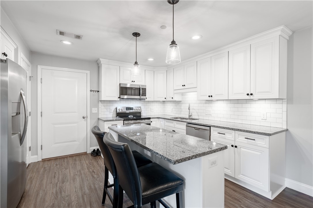 20 Saw Mill Drive 306